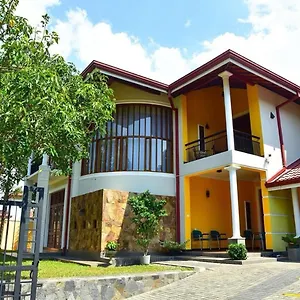 Bigcity - Airport Transit Guest house Katunayake