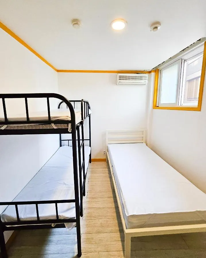 Travelers A Korea Hostel Soul