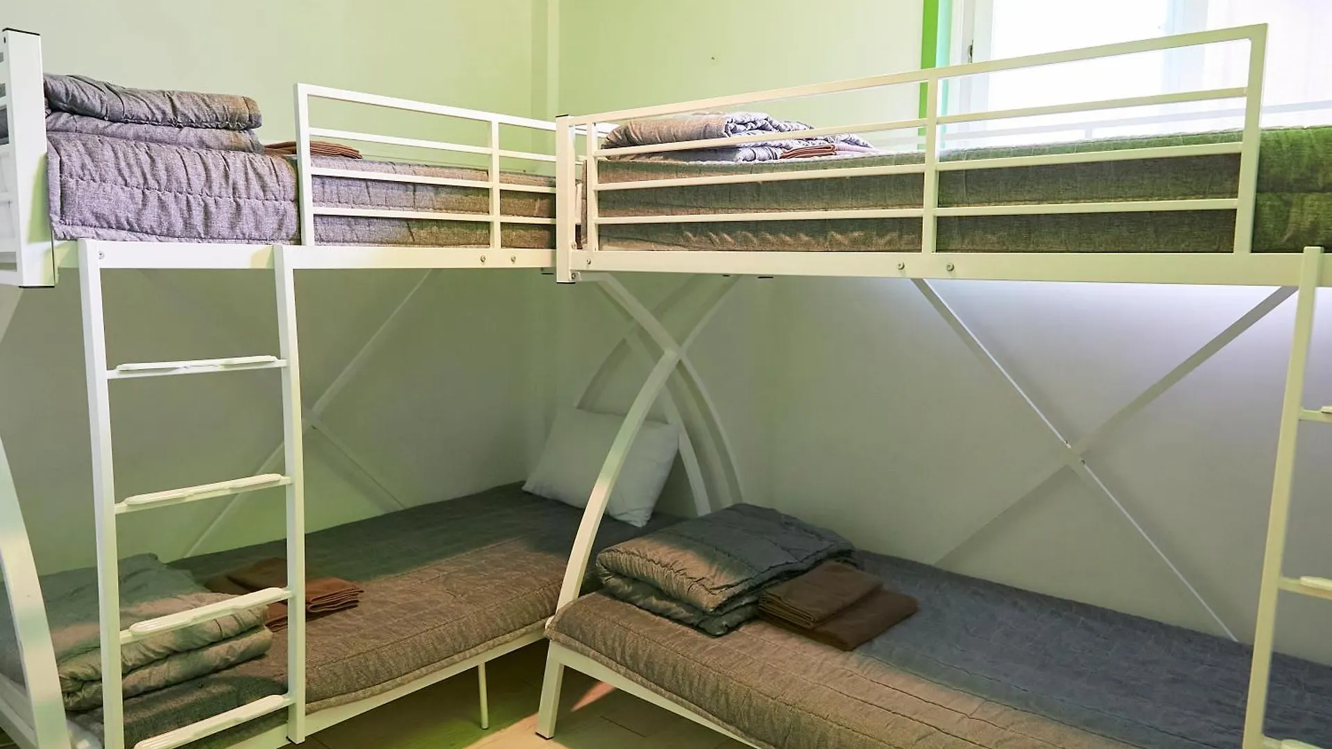 Travelers A Korea Hostel Soul