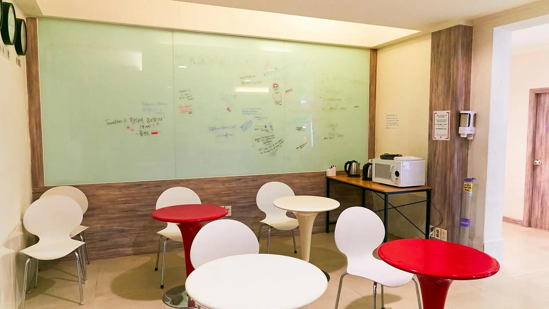 Travelers A Korea Hostel ソウル特別市 0*,  韓国